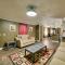 8 Mi to Dtwn Greenville Bethel Home with Yard