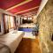 Cinco Lunas VEGETARIAN Guesthouse