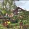 Log Cabin Hotel - Baguio