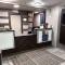 Studio City Suites, a Travelodge by Wyndham