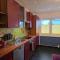 Shiraz-Home das Ferienhaus in Holzminden, 120qm Privatsphäre für ungestörte Erholung