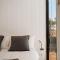 Pine Hill Tiny House by Tiny Away