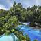 Dominiks Stylish Resort Gem Ocean View Pool Queen Bed at Tambuli 8 Floor Fast Wifi - Maribago