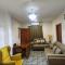 Half Orangee-With Free Swimming Pool, Near Vagator Beach, Near to Chapora Fort-Water Sports - Near to Hill Top -Best for Couples, Backpackers, Long stays, Coworking, Day-use with Game zone and summer vacation!! - Vagator