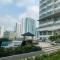 1Bdrm Condo at Makati w Balcony view of Mnla Bay - 马尼拉