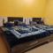 Shri krishna Mohini home stay 2 wing - Vrindavan