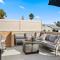 Beach Dreamin Luxury Water View AC Garage Fast WiFi Rooftop Patio 5175 - Сан-Диего