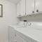 Beachfront Condo 2 pools beach access Private Patio Short walk to The Ritz Carlton 5002 - فرناندينا بيتش