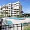 Beachfront Condo 2 pools beach access Private Patio Short walk to The Ritz Carlton 5002 - فرناندينا بيتش