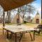 Sitting Bull - Tipi 6