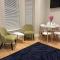 Fitzroy Avenue Apartment Accommodate up to 5guests