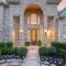 ROYCE mini-mansion with heated pool & spa Houston - Хьюстон