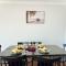 Charming 4bdr holiday home in Heathwood