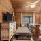 Lakefront Log Cabin On Emerald Isle With Hot Tub - 什里夫波特
