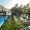 Sunshine Villa luxury garden Pernera