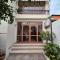 Kurmaku Guesthouse - Historic Stay inside Elbasan Castle