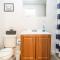 COZY Private Apts in Hollywood By Hard Rock Casino!