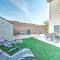 Vegas Vibes 4BR with Poolspa, Perfect for groups - Las Vegas