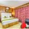 MALL ROAD HOTEL S A M I R U P A L A C E near temple and garden - 马拉里