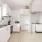 Double Room - Prime location - Convenient Spot in Auburn - Shared Bathroom