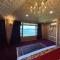 New York Houseboat