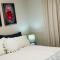 Modern charm in Pinelands - 开普敦
