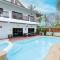 Dolphin Bay Beach Resort - Sam Roi Yot