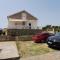 House Karmela