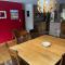 Best Location Fun 2 Living Rooms and Game Room - بولدر