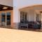 IRINI - Superior Luxury Apartment, Just 13 Minutes from Paphos - Anarita