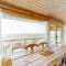 Oceanfront Delight