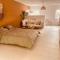 Coco Suite - Amay Coco Suite - Amay