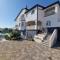 Apartments Villa Lora