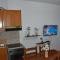 Leo Apartment