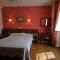 Hostal Ayestaran I
