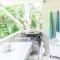 Tea Trees 3 - relaxed coastal apartment, location!