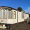 7 Rannoch Row, lovely holiday static caravan for dogs & their owners. - 弗福尔
