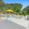 Sunshine House #1-Selfie-Friendly - Steps to Beach - ميرتل بيتش
