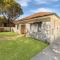 3BR Home 1km From Bendigos CBD