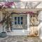 Carpe Mykonos - BRAND NEW HOME - bushland retreat