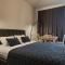 Studio with pool and sea view - Batumi