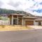 # Marbella Lane-Elegant 3BR Getaway with Superb Views - Waianae