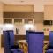 Oak Plaza Suites