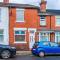 FREE Parking, Stoke, Sleeps 10, Spacious Home - Stoke-on-Trent