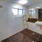 5mins Walk to Central Station - 2 Bedroom 2 Level