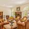 @ Marbella Lane - Hidden Gem in Orange County - اورانج