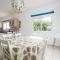 4 bdr villa with huge patio area and walking distance to beach