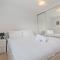 Spacious and Modern 2BR Stay Free Parking and WiFi - 伯明翰