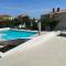 Resindenz Benni mit beheiztem grossem Pool - 梅杜林