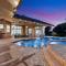 Grand 6BR Plantation Estate w Tennis POOL - 黎明城